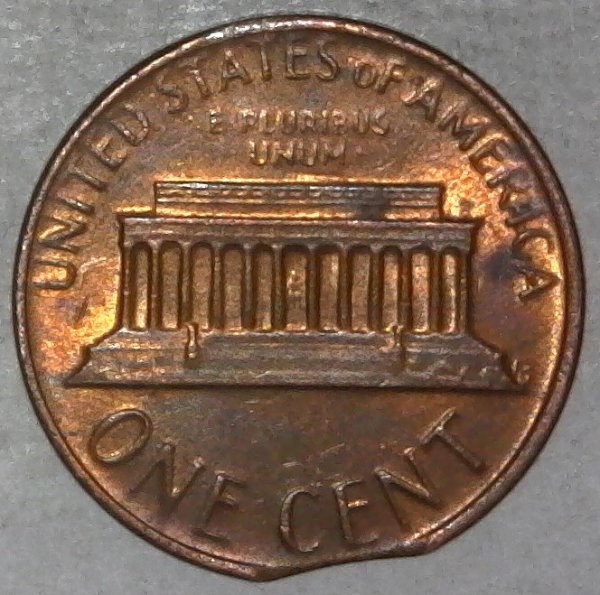 1978-P-Lincoln-Memorial-Cent-With-Curved-Clipped-Planchet-Found-CRH!